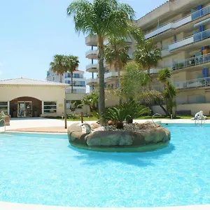 Bonito Piso En Con Piscina Y Parking Roses