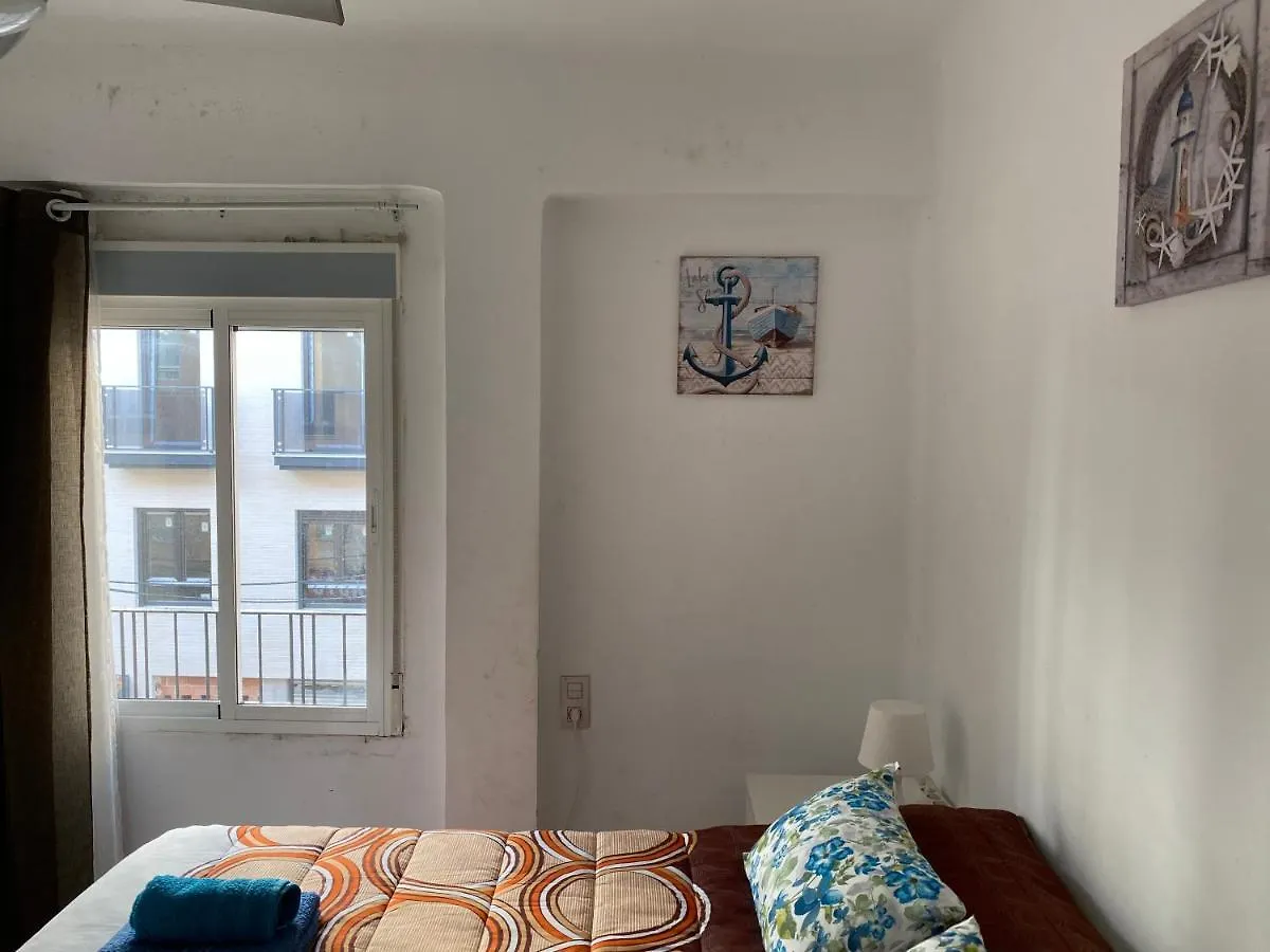 Проживание в семье Malaga Centro Habitaciones Privada En Apartamento Compartidos