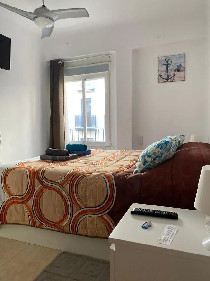 Проживание в семье Malaga Centro Habitaciones Privada En Apartamento Compartidos